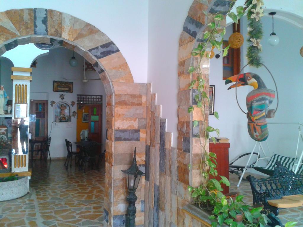 Hospederia Casa Familiar Hotel Санта Марта Екстериор снимка