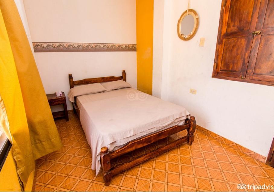 Hospederia Casa Familiar Hotel Санта Марта Екстериор снимка