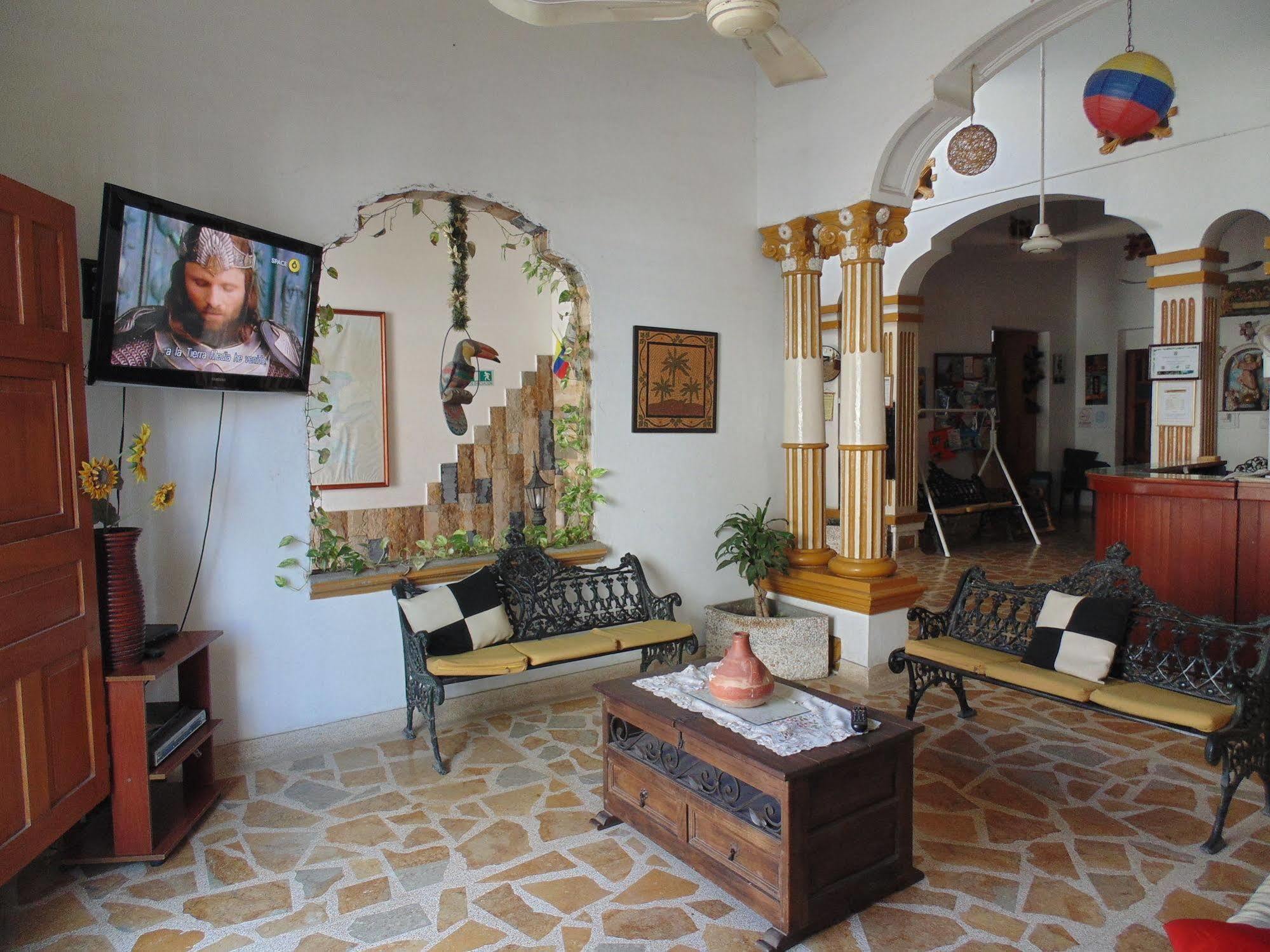 Hospederia Casa Familiar Hotel Санта Марта Екстериор снимка