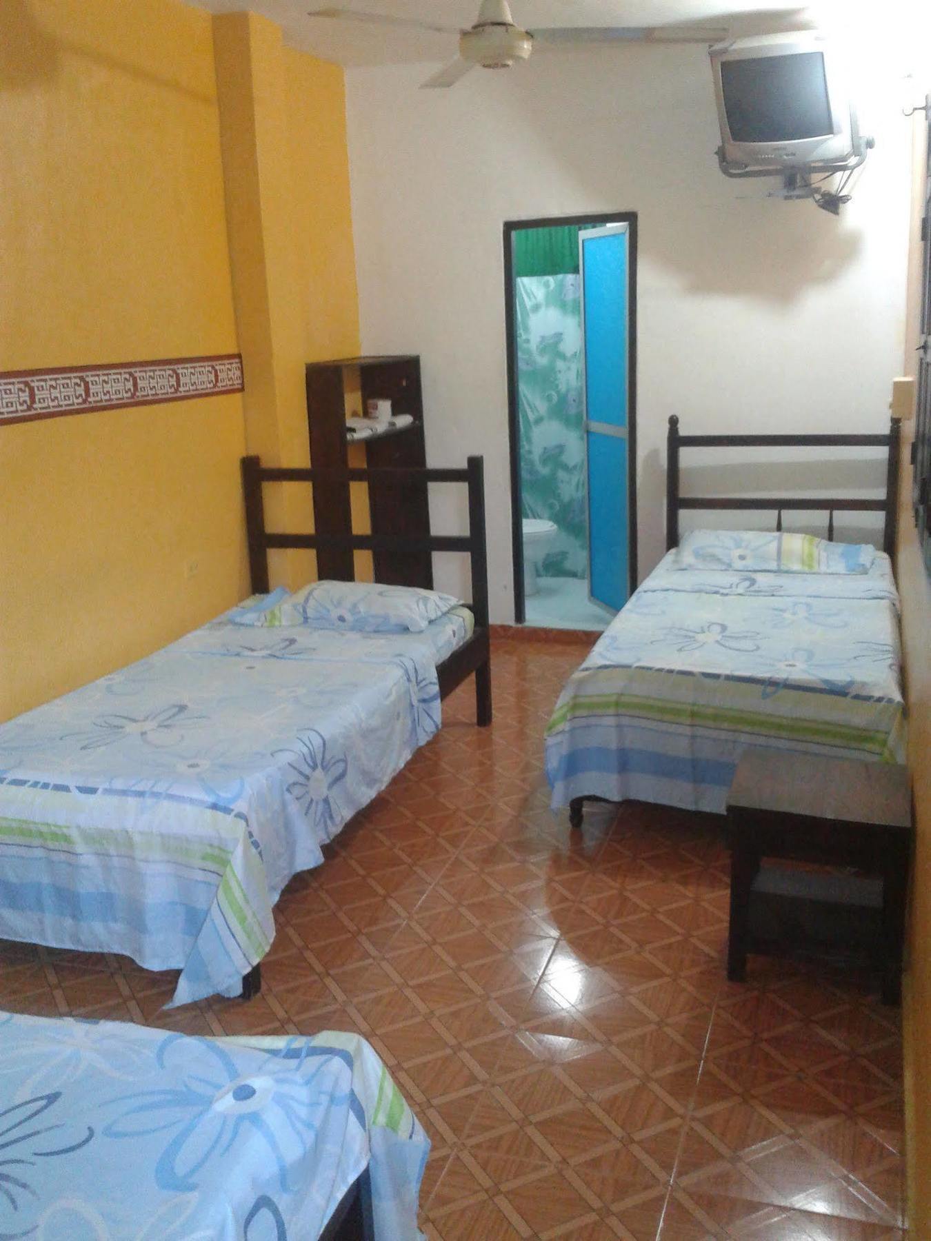 Hospederia Casa Familiar Hotel Санта Марта Екстериор снимка