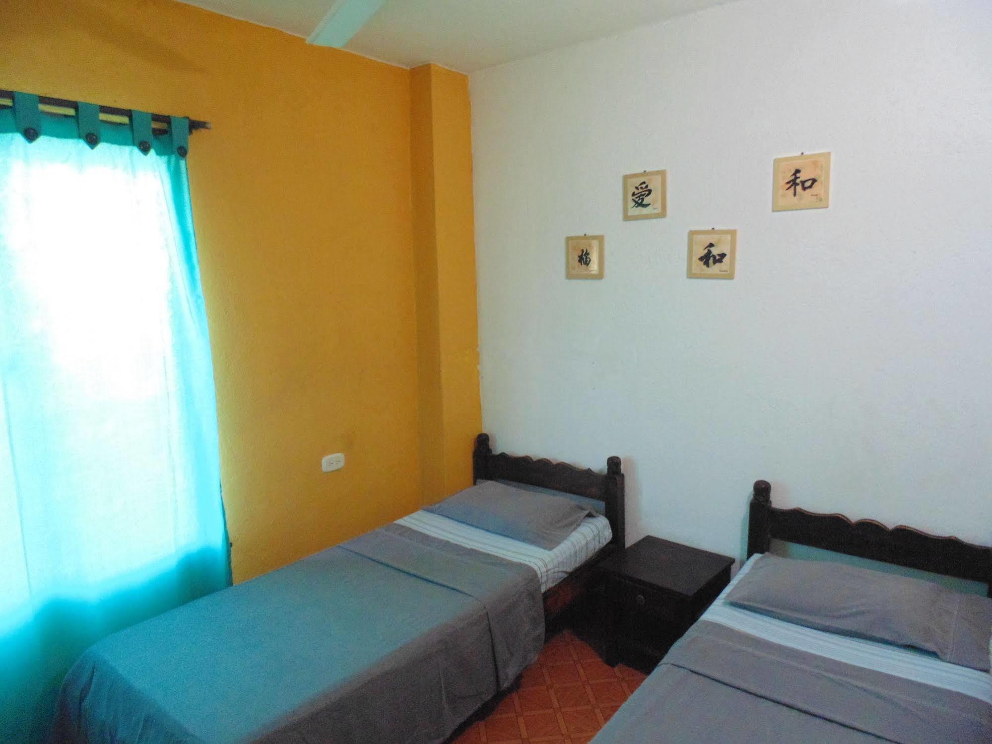 Hospederia Casa Familiar Hotel Санта Марта Екстериор снимка